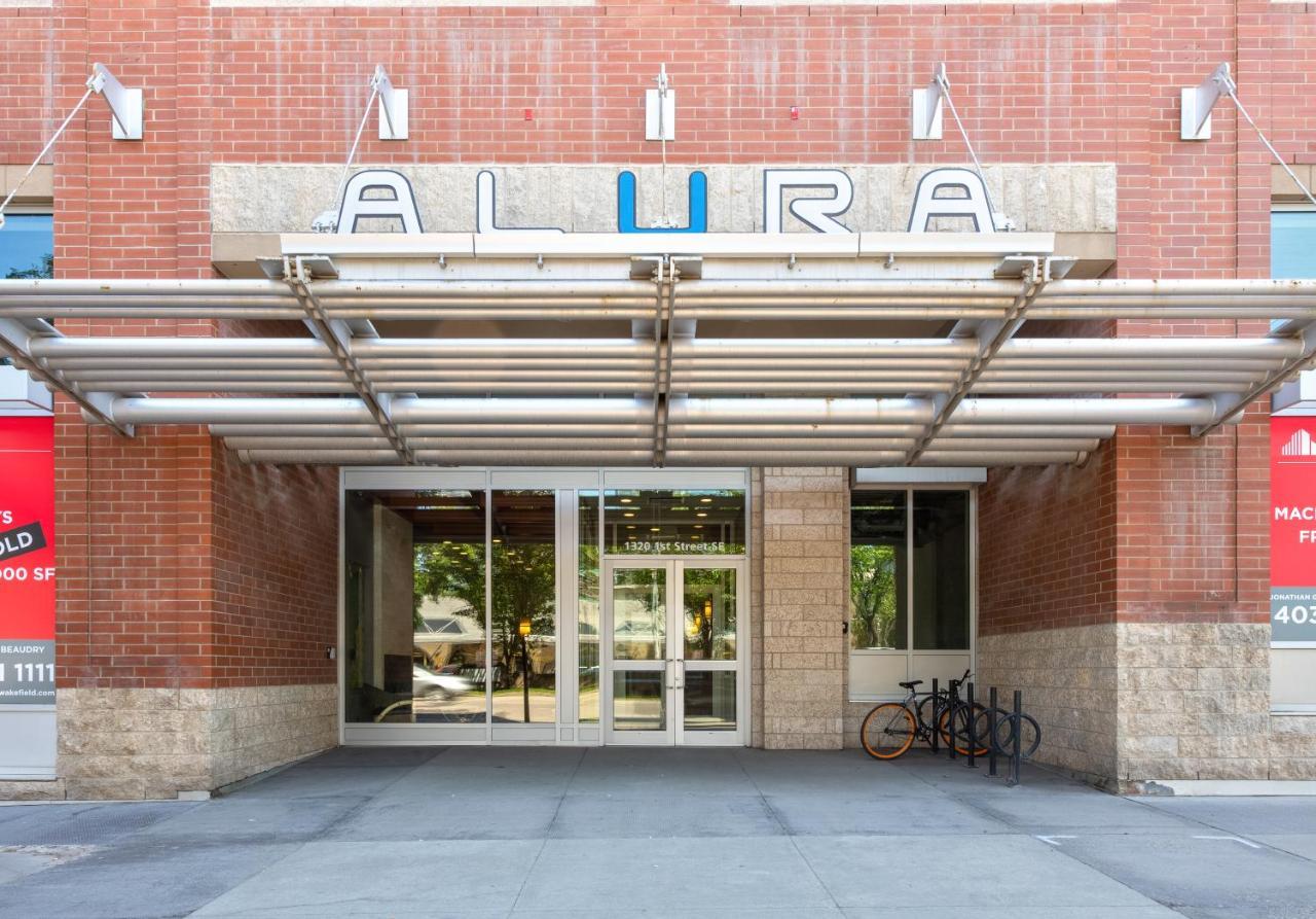 Stylish Downtown Condos By Globalstay Calgary Exterior photo