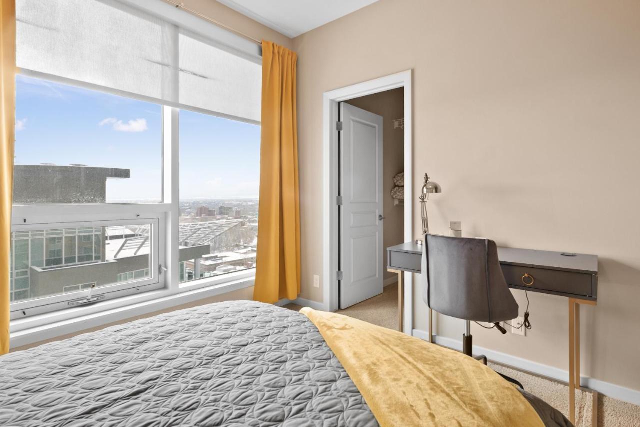 Stylish Downtown Condos By Globalstay Calgary Exterior photo